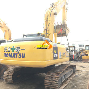 Excavatrice sur chenilles d'occasion efficace KOMATSU PC210LC-7 de 21 tonnes de poids opérationnel avec godet de 0,8 m, puissance de 107 kW, modèle 2018 - Product Image 3