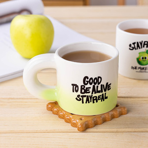 Taza de Cerámica con Diseño de Manzana Verde, 330 ml, Diseño Animado, para Regalo y Uso Diario - Product Image 3