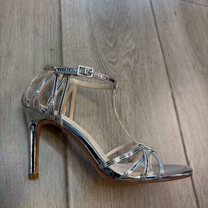 Sandali da <span class=keywords><strong>Donna</strong></span> Personalizzati con Cinturini Argentati Metallizzati, Punta Affusolata, <span class=keywords><strong>Tacco</strong></span> a Spillo, <span class=keywords><strong>Scarpe</strong></span> da Festa con Cinturino a T per Signore - Product Image 1