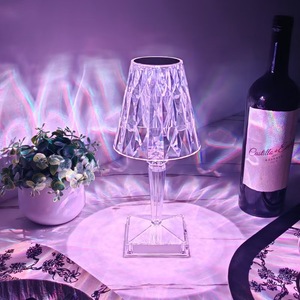 Lámpara de mesa LED recargable con control táctil, <span class=keywords><strong>cristal</strong></span> rosa - Product Image 4