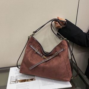 Sac fourre-tout en faux daim pour femmes, grande capacité, sac à bandoulière minimaliste haut de gamme, sacs à main polyvalents pour le shopping, vente en gros - Product Image 5