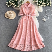 Robe décontractée élégante pour femme WIWT, en dentelle rose, coupe trapèze, col rabattu, manches mi-longues, ceinture, longueur midi, pour tous les jours et les soirées