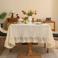 Nappe carrée de luxe en dentelle guipure brodée florale, style nordique, anti-plis, anti-poussière, lavable, pour hôtels et restaurants