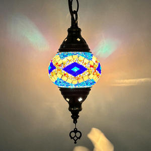 مصباح معلق تقليدي تركي من الزجاج المزخرف بالفسيفساء - Product Image 3