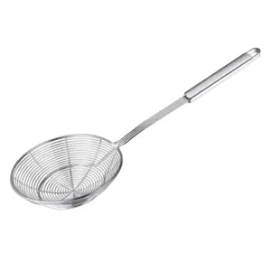 Kitchen deep fryer filter with handle