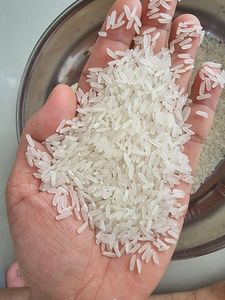 ข้าวหอมมะลิไทยเกรดพรีเมียม เมล็ดยาว อบแห้ง นุ่ม 5 ปอนด์ 50 ปอนด์ 100 ปอนด์ ผลิตในเวียดนาม - Product Image 3