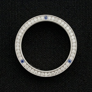 Bague en platine de style luxueux avec diamant, design simple et élégant, alliance de mariage et de fiançailles, idée cadeau scintillante - Product Image 4