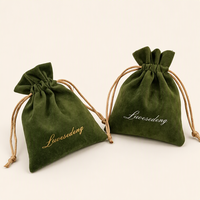Pochette de luxe en velours avec cordon de serrage, vert foncé, pour bijoux, sacs cadeaux, cordon doré brodé, logo personnalisé, pour bagues et colliers