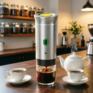 Cafetera Espresso Compacta Portátil, Autocalentable, Recargable, con Batería, Capacidad de 60 ml, para Preparar Café al Aire Libre - Product Image 3