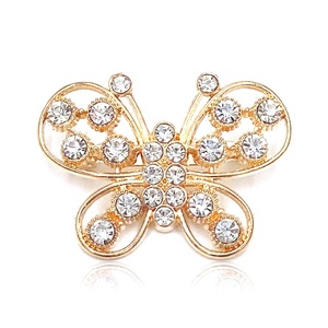 फैशन मल्टीकोलर तितली डिजाइन क्रिस्टल गैंडा ब्रोच पिन - Product Image 1