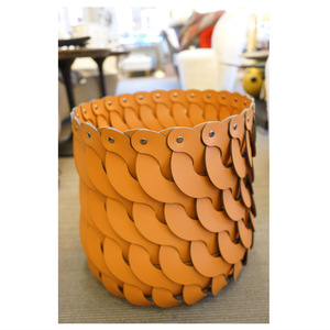 Panier de rangement en cuir tressé de style nordique, panier de rangement de bureau, panier à linge, pot de fleurs rond tressé artistique - Product Image 3