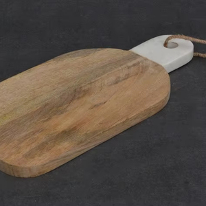 Tabla de Cortar de Madera con Forma Rectangular y Asas, Tabla de Madera para Cortar Frutas de Uso en la Cocina, en Oferta - Product Image 1