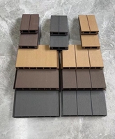 Panneau de clôture en WPC au design moderne, clôture extérieure en composite bois-plastique écologique pour jardin et cour
