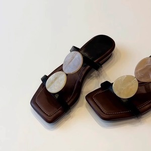Sandalias de cuero genuino transpirables de tacón bajo, estilo romano elegante, con punta cuadrada y abierta, de una sola pieza, estilo francés, de tamaño pequeño - Product Image 5
