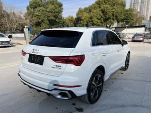 <span class=keywords><strong>Audi</strong></span> Q3 35TFSI quattro Édition 45e Anniversaire 2025 – SUV de Luxe Dynamique et Tendance, Véhicule d'Occasion de Marque - Product Image 5