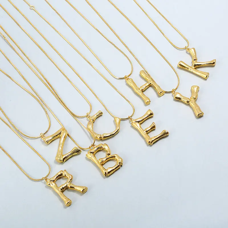 Colar de bambu com pingente, colar banhado a ouro 18k presente inicial 26 letras do alfabeto para mulheres