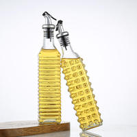 Bouteille carrée de style américain de 500 ml en verre sécurisé écologique et durable pour huile et vinaigre, avec couvercle métallique détachable