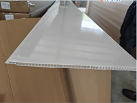 Meilleures ventes : Panneaux de plafond modernes en PVC ignifuge de 2,95 m, panneaux de plafond insonorisants pour hôtels et hôpitaux