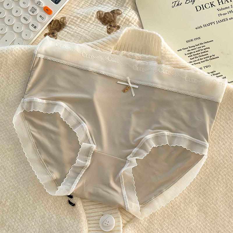 สีเทาอ่อน