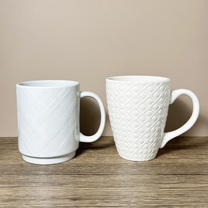 <span class=keywords><strong>Lot</strong></span> <span class=keywords><strong>de</strong></span> tasses à café en céramique blanches, personnalisées, unies, à carreaux ou gaufrées, pour l'approvisionnement commercial et la vente en gros - Product Image 3