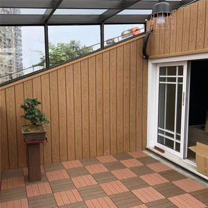 Panneau mural WPC imitation bois, lambris extérieur en remplacement du bois, revêtement mural rainuré 3D, panneau mural à texture bois pour extérieur - Product Image 1