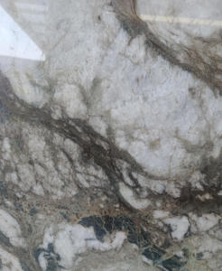 Paneles de Pared de Cuarcita Natural Pulida Moderna Union Stone, Color Morado Aquarella Macauba, para Diseño de Paredes Interiores de Comedores de Villas - Product Image 2