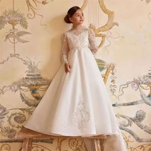 Abiti da Damigella Personalizzati in Avorio per Matrimoni, Applicazioni in Raso, Lunghezza a Terra, Abito da Cerimonia in Pizzo per Prima Comunione, Banchetto e Ballo di Fine Anno - Product Image 1