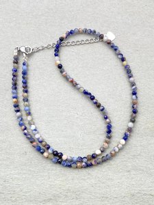 Gargantilla de sodalita facetada con cuentas, joyería delicada de piedras preciosas, collar de cristal con microcuentas facetadas, joyería minimalista, pequeña piedra preciosa - Product Image 5