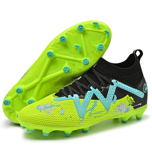 Chaussures de football confortables pour hommes adultes 2025 Nouveau Imperméable Léger Respirant Antidérapant Durable Crampons de football - Product Image 2