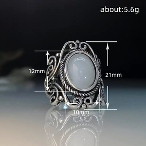 Anelli Vintage con Intarsi in Finta Pietra Lunare, Geometrici, Traforati, Eleganti, Stile Retrò, Decorativi per Signora - Product Image 4