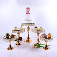 Présentoir à gâteaux en gros, style européen, en forme de carrousel, pour anniversaires, mariages, desserts, fournitures de décoration de gâteaux