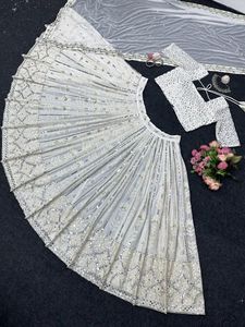 Lehenga choli เย็บปักถักร้อยที่มีคุณภาพส่งออกกับชุดบูติกลำดับ9มม. - Product Image 4