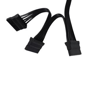 Câble répartiteur d'alimentation SATA 15 broches 1 vers 6, 62 cm, 18 AWG, cuivre étamé, mâle vers 6 ports SATA femelle pour plusieurs disques durs - Product Image 4