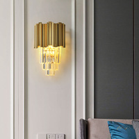 Applique murale en cristal K9 en acier inoxydable de luxe avec lumière LED atmosphère de luxe pour salon chambre hôtel allée chambre chevet
