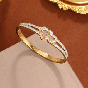 Bracciale Rigido da Donna di Alta Gamma Placcato Oro 18K in Acciaio Inossidabile con Finitura PVD Anti-Ossidazione - Accessorio di Lusso alla Moda più Venduto all'Ingrosso - Product Image 2