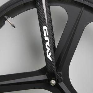 Bicicleta F15 Breaking <span class=keywords><strong>Wind</strong></span> <span class=keywords><strong>Dead</strong></span> Flying, Ligera, de Aleación de Aluminio, con Frenos V/Disco, Carga Máxima 150 kg, 17 kg - Product Image 4