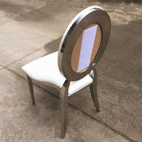Chaise de salle à manger Louis de style français d'approvisionnement d'usine chaise de banquet empilable en acier inoxydable argenté pour mariage d'événement de fête