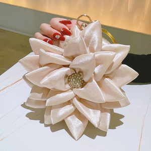 Luxury Rhinestone Party <b>Wedding</b> Wallet <b>Clutch</b> Bag Fashion Flower Round Metal Handle Handbag Woman Satin Evening Bag - Product Image 5