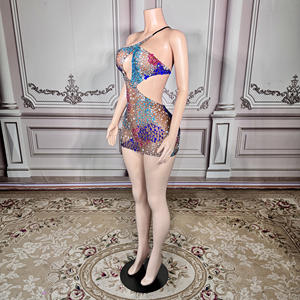 Zd रंगीन गैंडा स्टडेड कट आउट ड्रेस एक-कंधे की सेक्सी शैली नाइट क्लब और कॉकटेल पार्टियों के लिए एकदम सही - Product Image 1