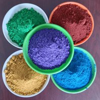 Pigment de béton du fabricant, oxyde de fer Fe2O3, poudre de pigment rouge, jaune, noir pour ciment, briques, pavés