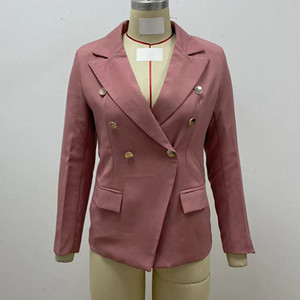 Traje de Mujer con Doble Botonadura, Detalle de Botones Dorados, Formal de Oficina, Corte Entallado, a la Moda - Product Image 6