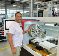 Machine de réparation CNC entièrement automatique pour jantes en alliage, machine de découpe diamantée pour jantes