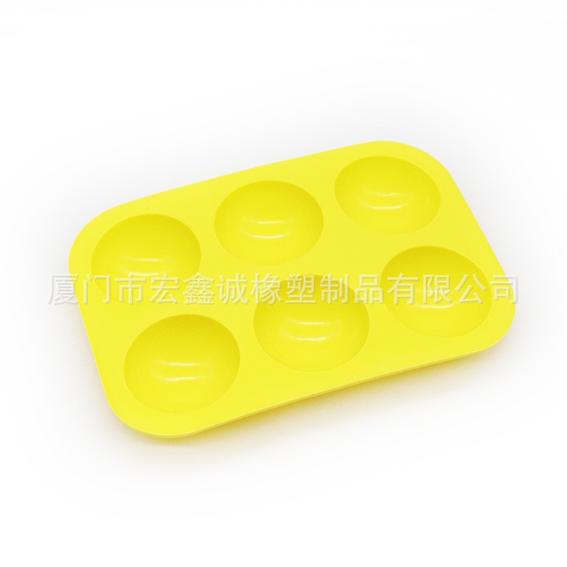 6 petits demi-cercles jaunes