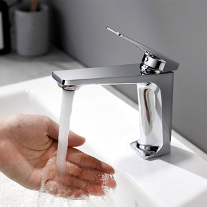 Hot-Sell Single-Handle Chrome Brass Basin Faucet Ceramic Valve Core Single Hole Mount for Bathroom Sink or Bedroom - Product Image 1