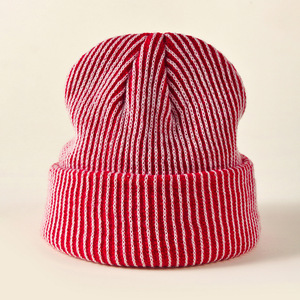 Custom Two Toned Listrado Malha Chapéus Inverno Outdoor Acrílico Equitação Chapéu Orelha proteção Quente Curly Brimmed Hat <span class=keywords><strong>Gorros</strong></span> - Product Image 3