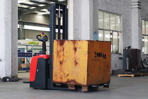 הזול ביותר <span class=keywords><strong>2</strong></span> טון מיני ידני מלגזה ידנית מלגזה עם בלם למכירה - Product Image 6