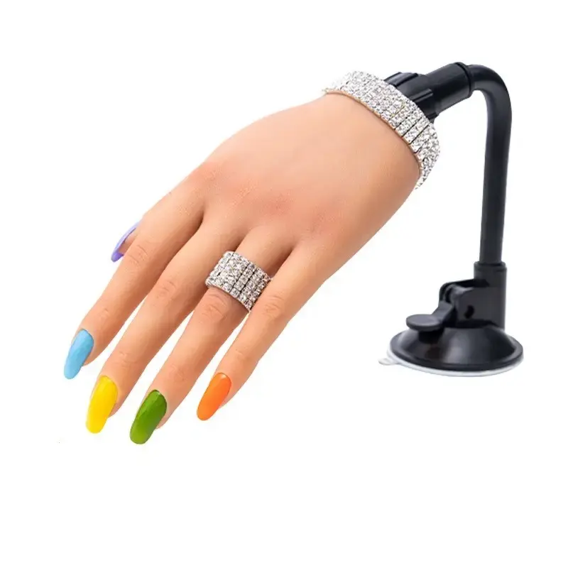 Nouveau Design Femme Silicone Nail Pratique Mains Pour Ongles Formation Main Modèle Avec Support Mobile Nail Art Accessoires Doigt Main