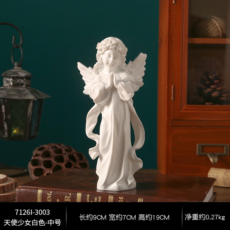 Angel of prayer-medium white