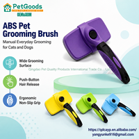 Brosse à poils pour animaux de compagnie auto-nettoyante manuelle pour chiens et chats, peigne de toilettage portable en ABS, deux tailles, cinq couleurs, faible MOQ pour la vente au détail