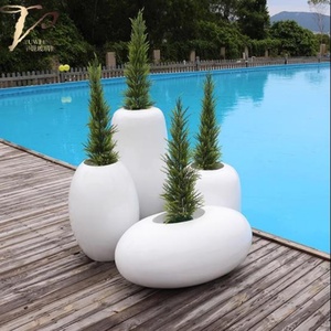 Maceta Moderna de Diseño Blanco, Recubierta de Fibra de Vidrio y PE, Decoración para Jardín Exterior, Piso y Uso en Hoteles - Product Image 5